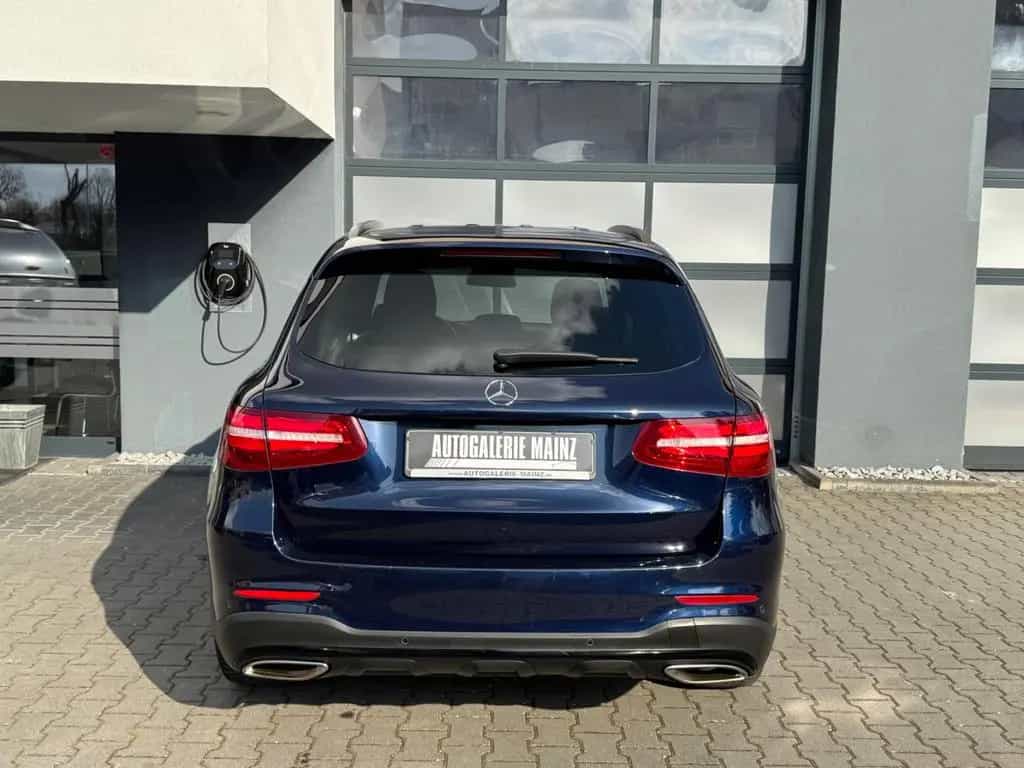 Mercedes-Benz GLC-Class 250 4Matic AMG LINE 03/2019-photo-3