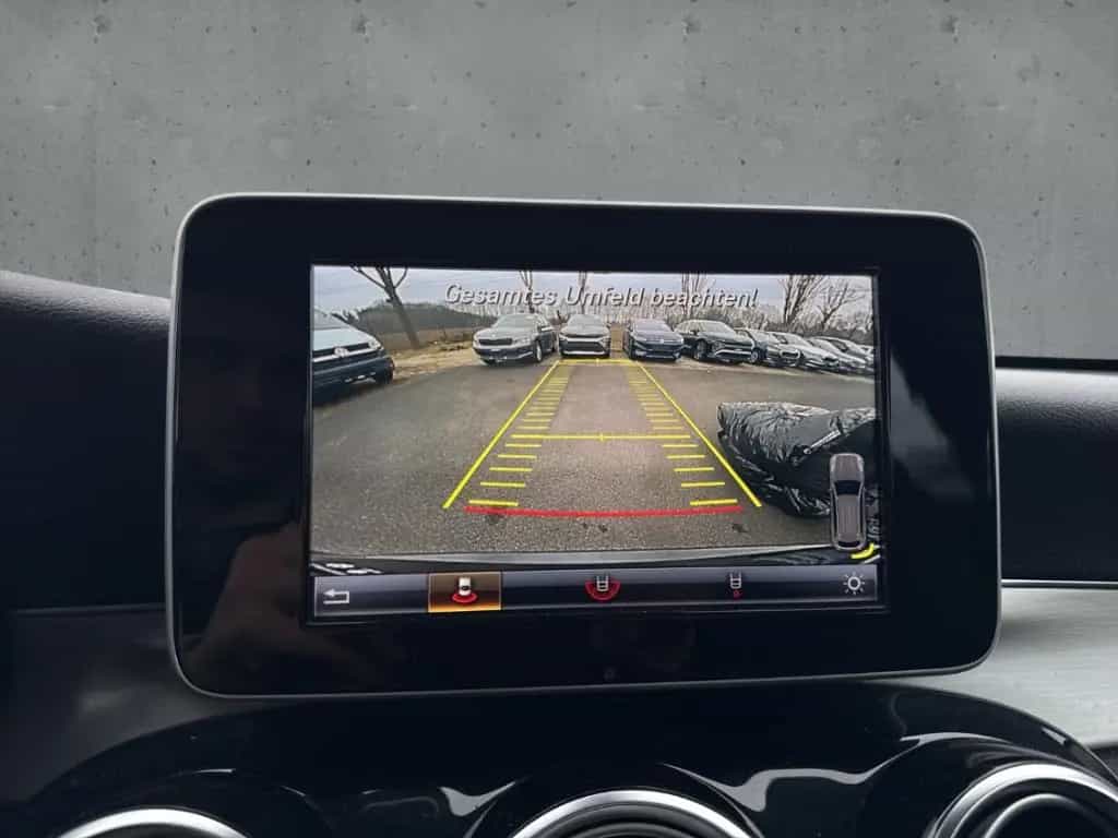 Mercedes-Benz GLC-Class 250 4Matic PDC SHZ LED Temp Klima Keyless 10/2017-photo-11