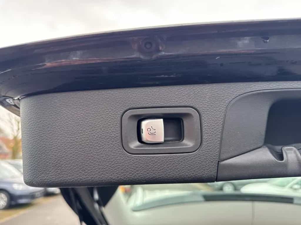 Mercedes-Benz GLC-Class 250 4Matic PDC SHZ LED Temp Klima Keyless 10/2017-photo-16