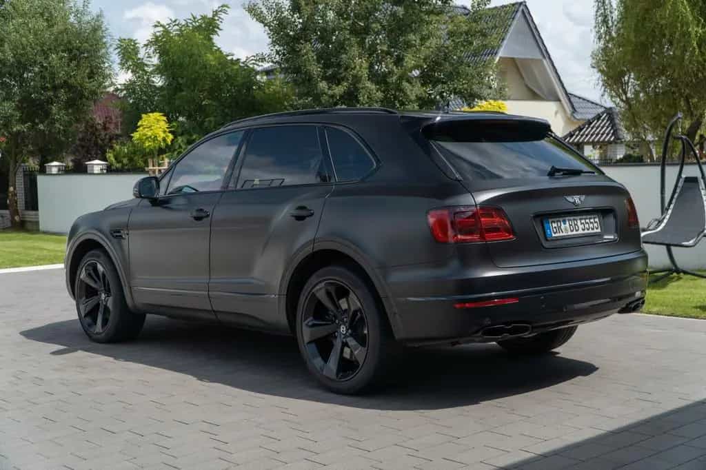 Bentley Bentayga ONYX 4.0 V8 4WD Erste Hand  LED VIP 08/2018-photo-25