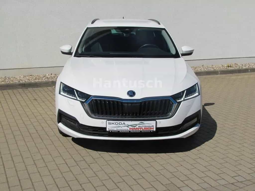 Skoda Octavia Combi Clever 2.0 TDI 150PS DSG 09/2022-photo-1