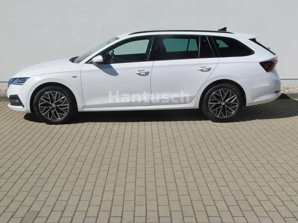 Skoda Octavia Combi Clever 2.0 TDI 150PS DSG 09/2022-photo-2