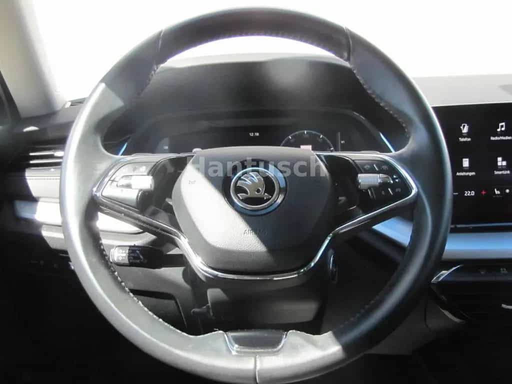 Skoda Octavia Combi Clever 2.0 TDI 150PS DSG 09/2022-photo-9