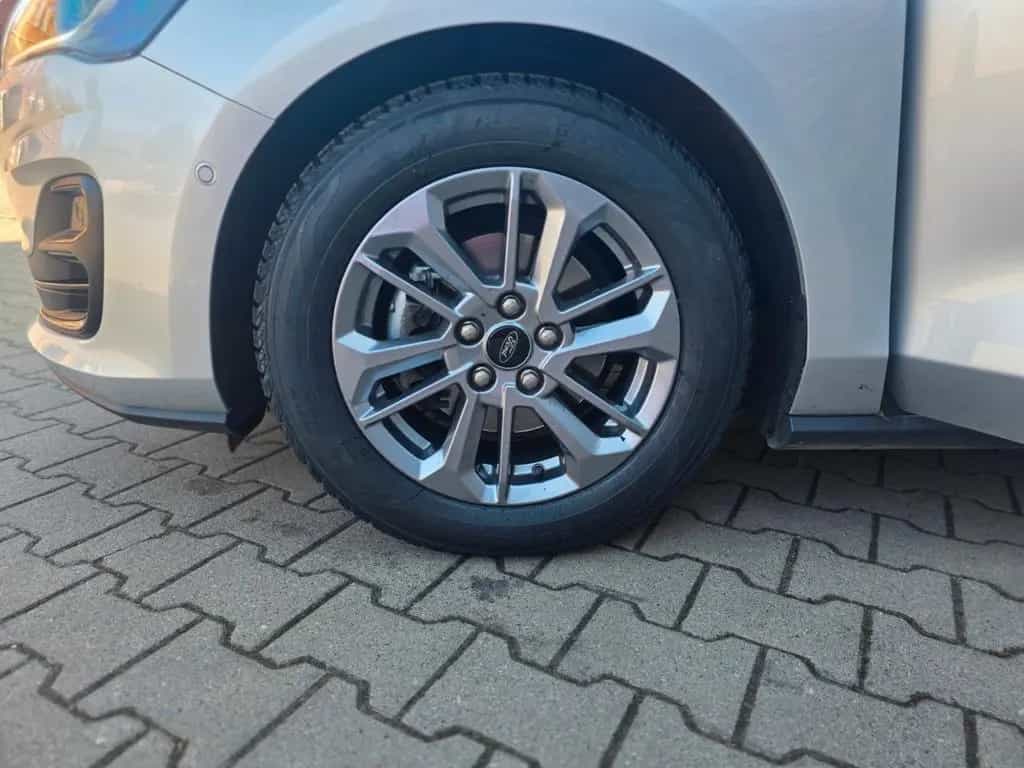 Ford Focus Turnier 1,5 Ecoblue Titanium 03/2023-photo-12