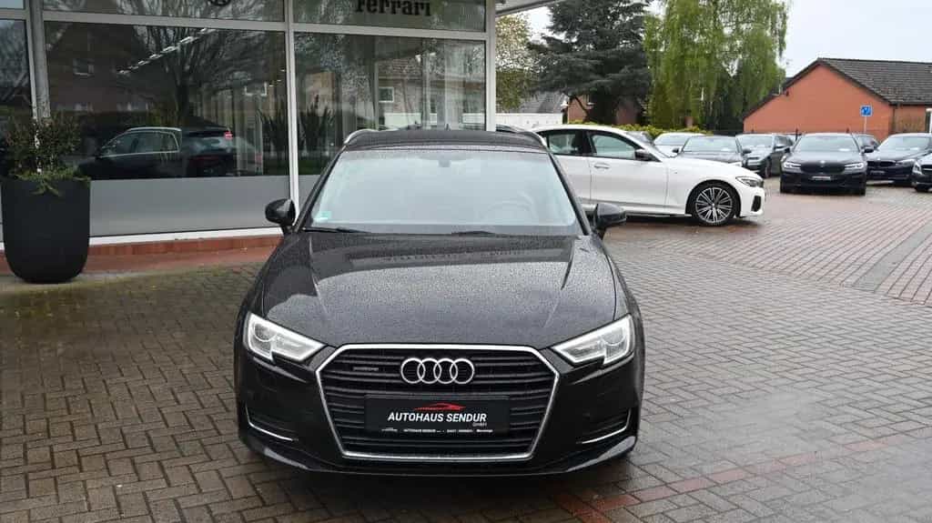 Audi A3 Sportback 40 TFSI quattro design *XENON*TOP 02/2019-photo-8