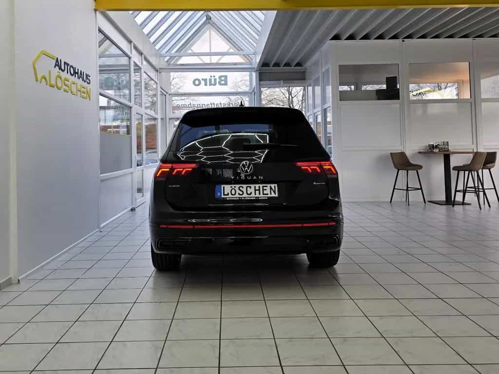 Volkswagen Tiguan Allspace R-Line 4Motion Black Style Pano 12/2022-photo-9