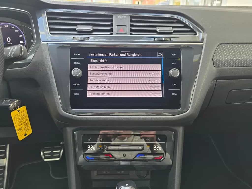Volkswagen Tiguan Allspace R-Line 4Motion Black Style Pano 12/2022-photo-32
