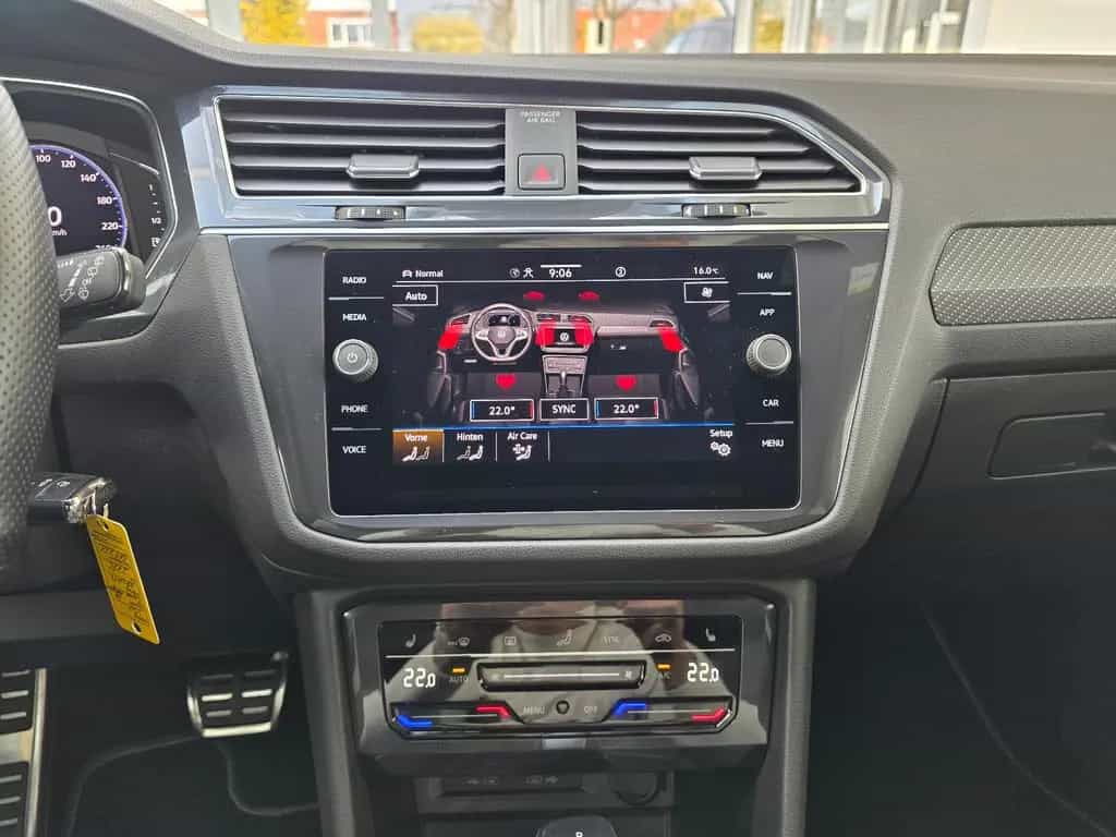 Volkswagen Tiguan Allspace R-Line 4Motion Black Style Pano 12/2022-photo-33
