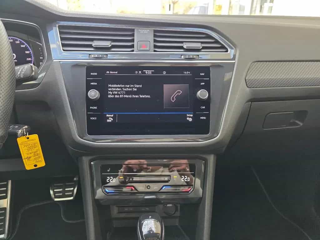 Volkswagen Tiguan Allspace R-Line 4Motion Black Style Pano 12/2022-photo-35