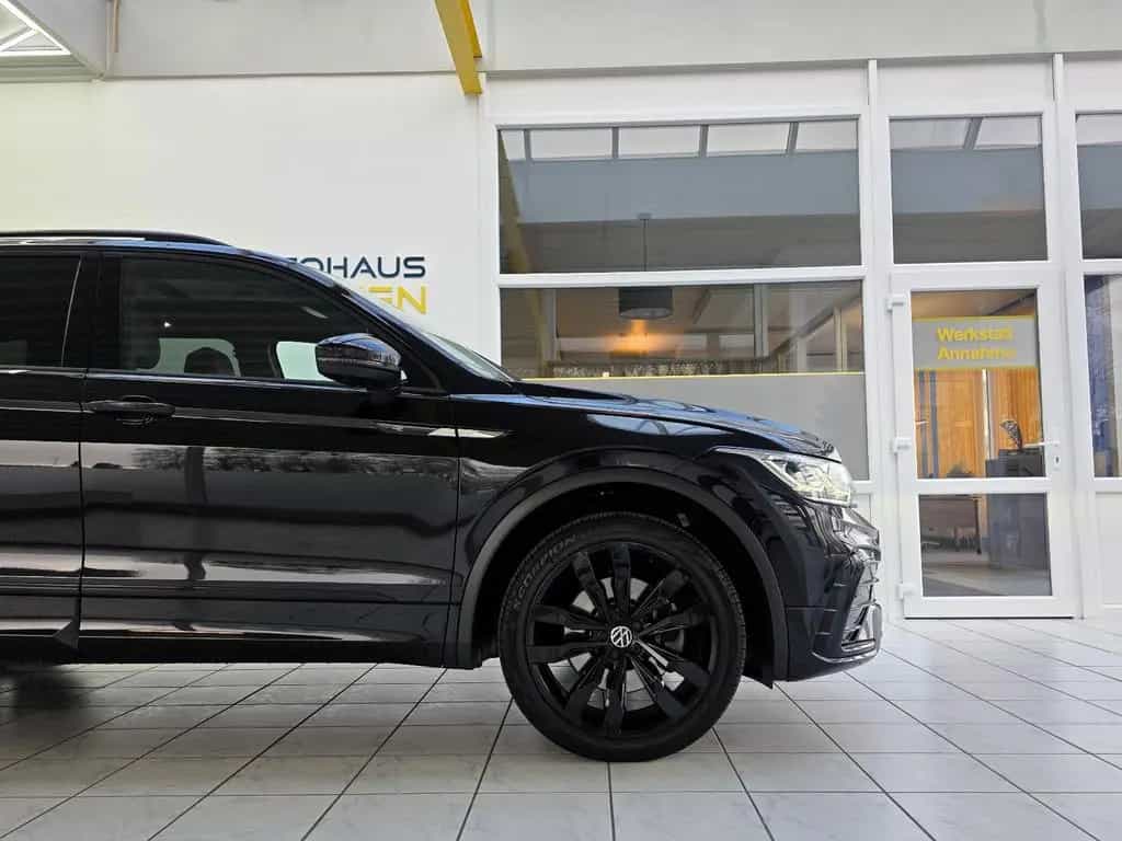 Volkswagen Tiguan Allspace R-Line 4Motion Black Style Pano 12/2022-photo-3