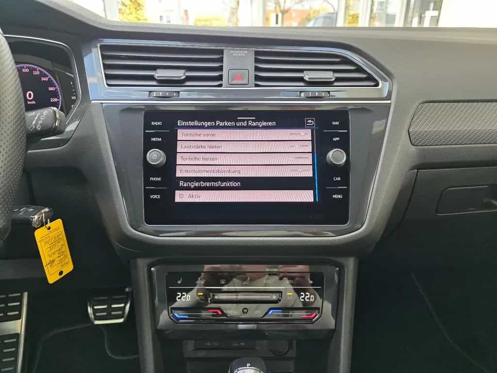 Volkswagen Tiguan Allspace R-Line 4Motion Black Style Pano 12/2022-photo-39
