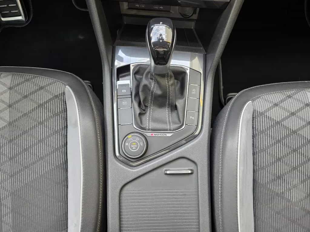 Volkswagen Tiguan Allspace R-Line 4Motion Black Style Pano 12/2022-photo-45