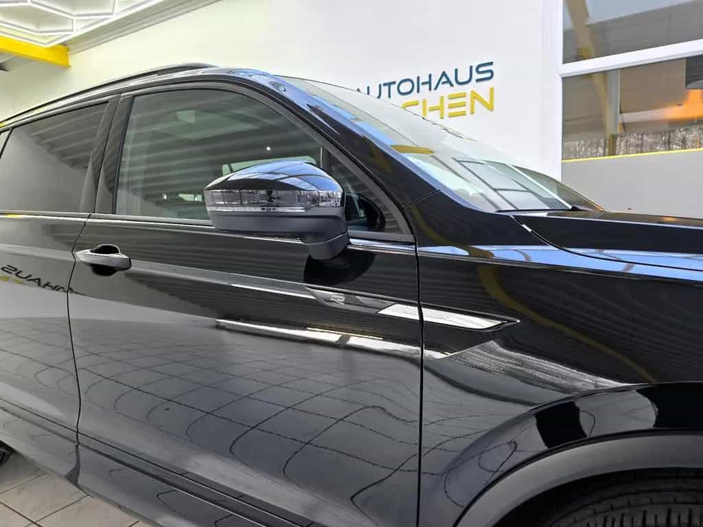 Volkswagen Tiguan Allspace R-Line 4Motion Black Style Pano 12/2022-photo-4