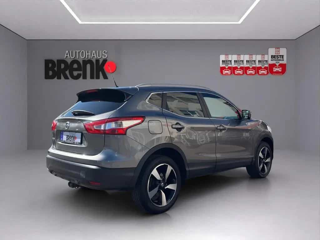 Nissan Qashqai 1.6 N-Connecta *Navi/SHZ/360°/Pano/AHK* 12/2016-photo-5