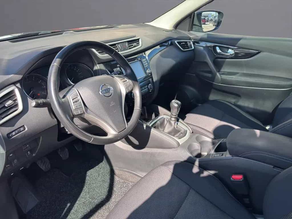 Nissan Qashqai 1.6 N-Connecta *Navi/SHZ/360°/Pano/AHK* 12/2016-photo-9