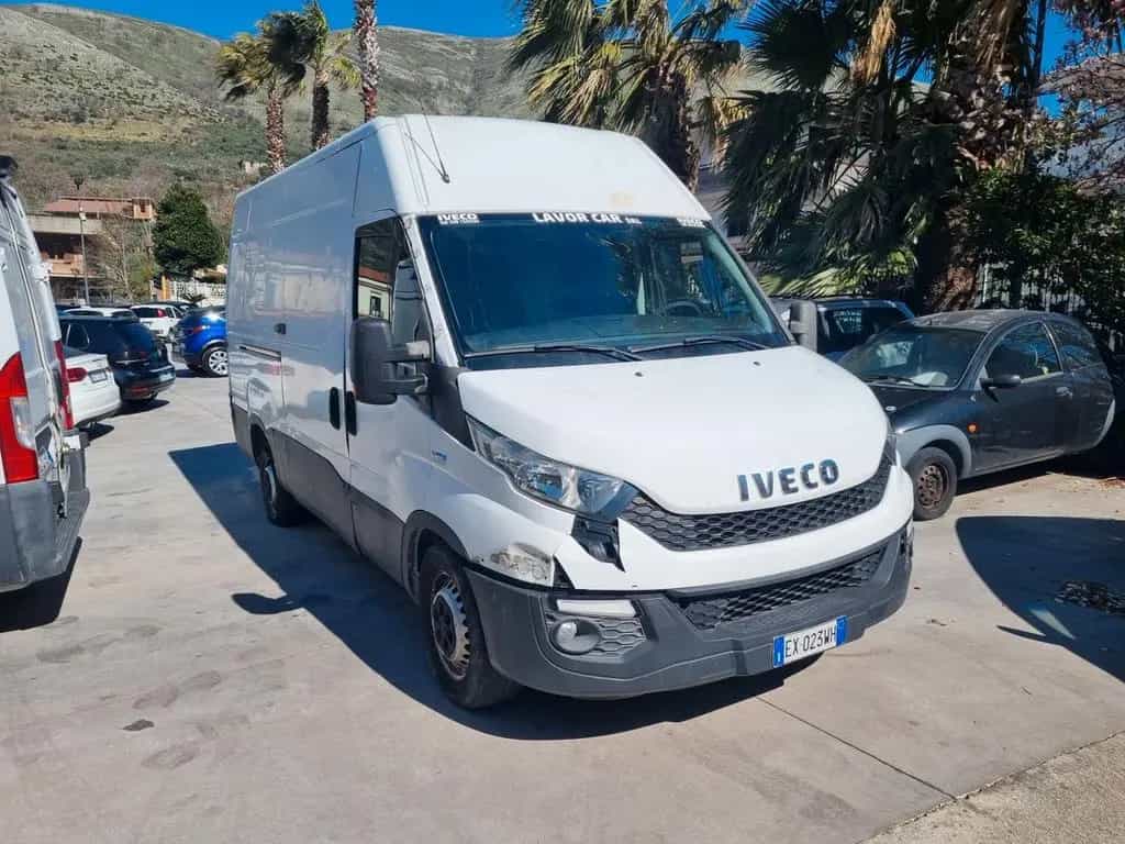 Iveco Daily 35S15V 2.3 HPT PLM-TM Furgone 03/2014-photo-0