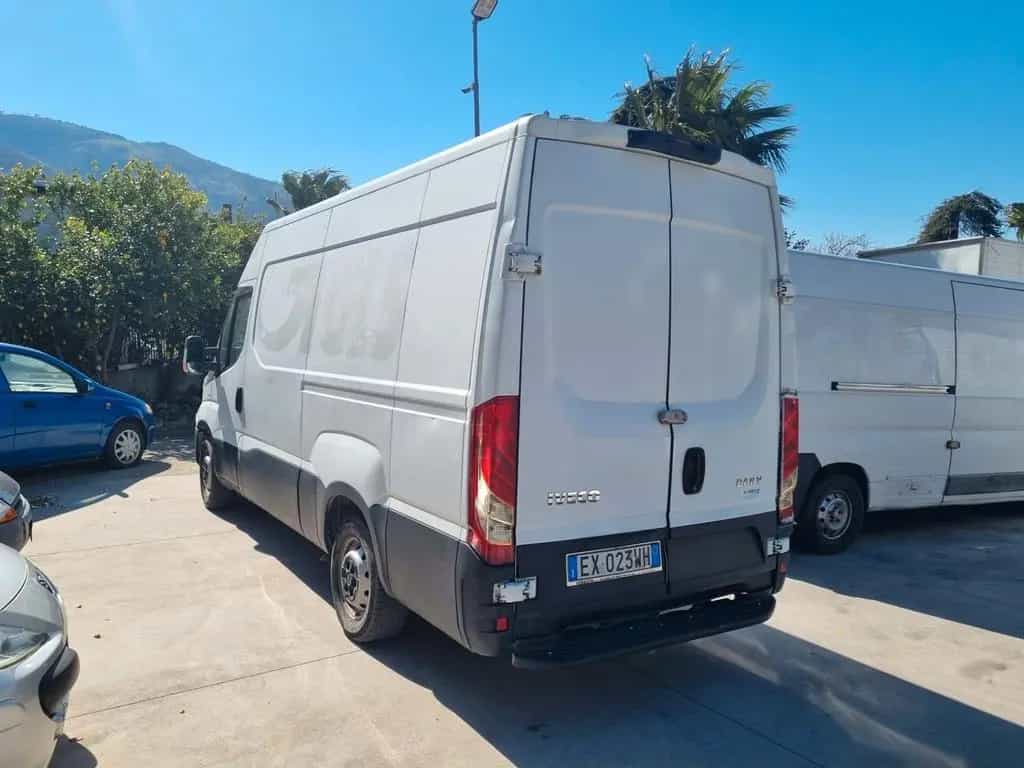 Iveco Daily 35S15V 2.3 HPT PLM-TM Furgone 03/2014-photo-4