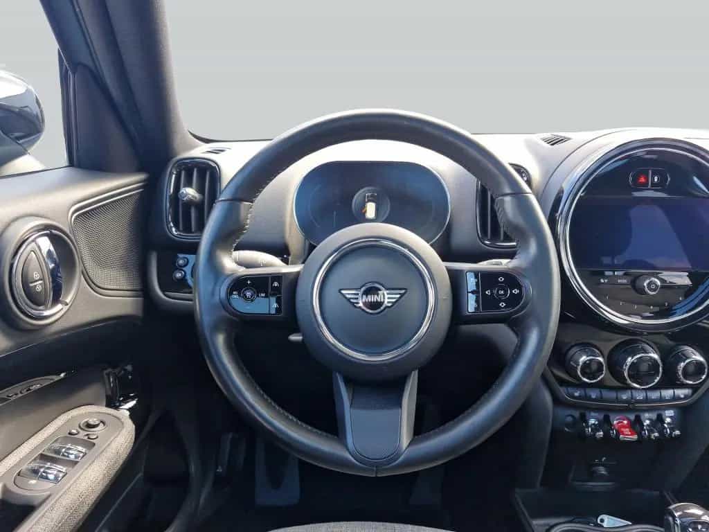 MINI Cooper Countryman Aut. Classic Trim Navi LED Pan 12/2021-photo-17