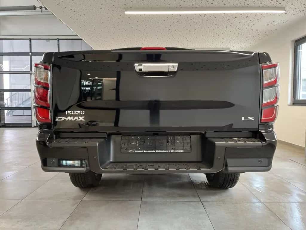 Isuzu D-Max 1.9L DoubleCab 4x4 LSE LED ACC PDC Kamera 03/2026-photo-2