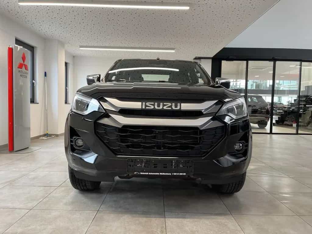 Isuzu D-Max 1.9L DoubleCab 4x4 LSE LED ACC PDC Kamera 03/2026-photo-4