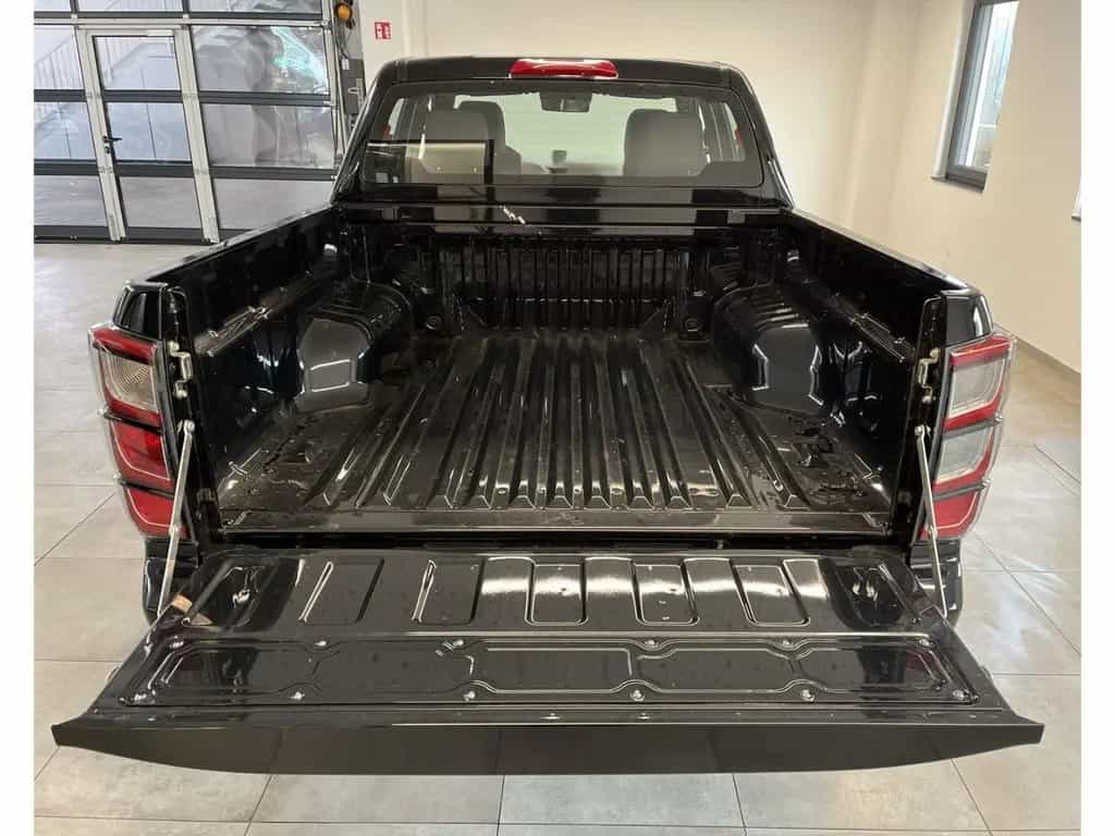Isuzu D-Max 1.9L DoubleCab 4x4 LSE LED ACC PDC Kamera 03/2026-photo-5