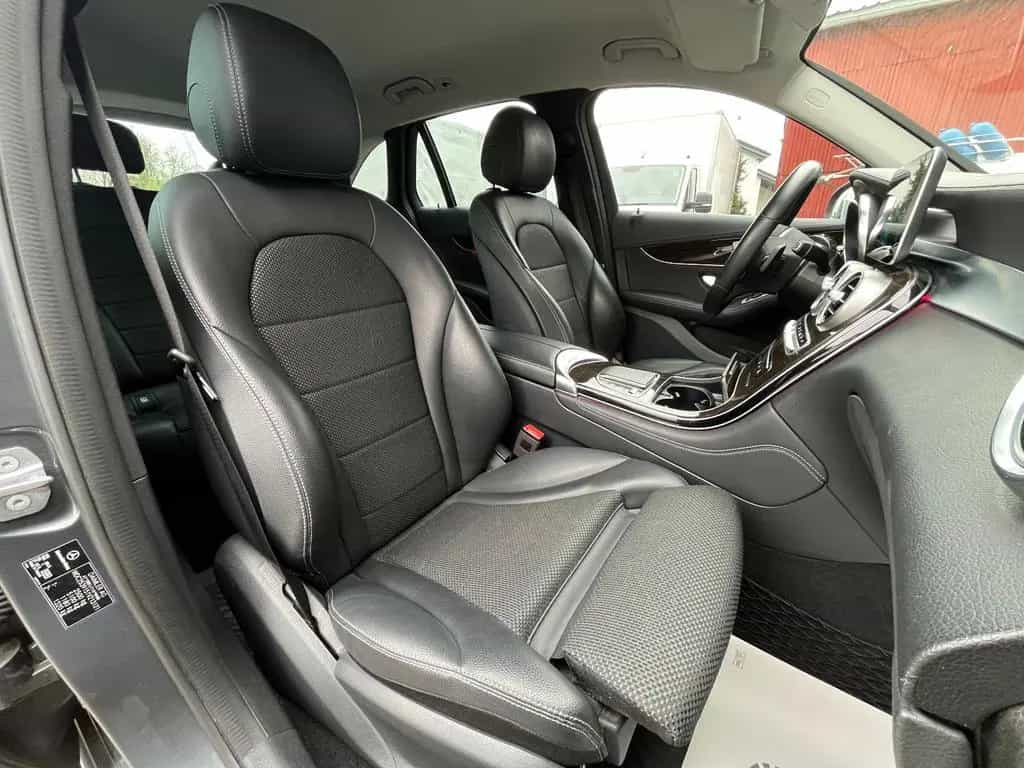 Mercedes-Benz GLC-Class 220D 4MATIC ACC MASSAGE 360° LANE ASSIST SHZ 09/2019-photo-27