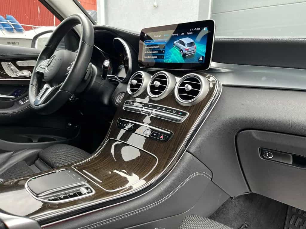 Mercedes-Benz GLC-Class 220D 4MATIC ACC MASSAGE 360° LANE ASSIST SHZ 09/2019-photo-4