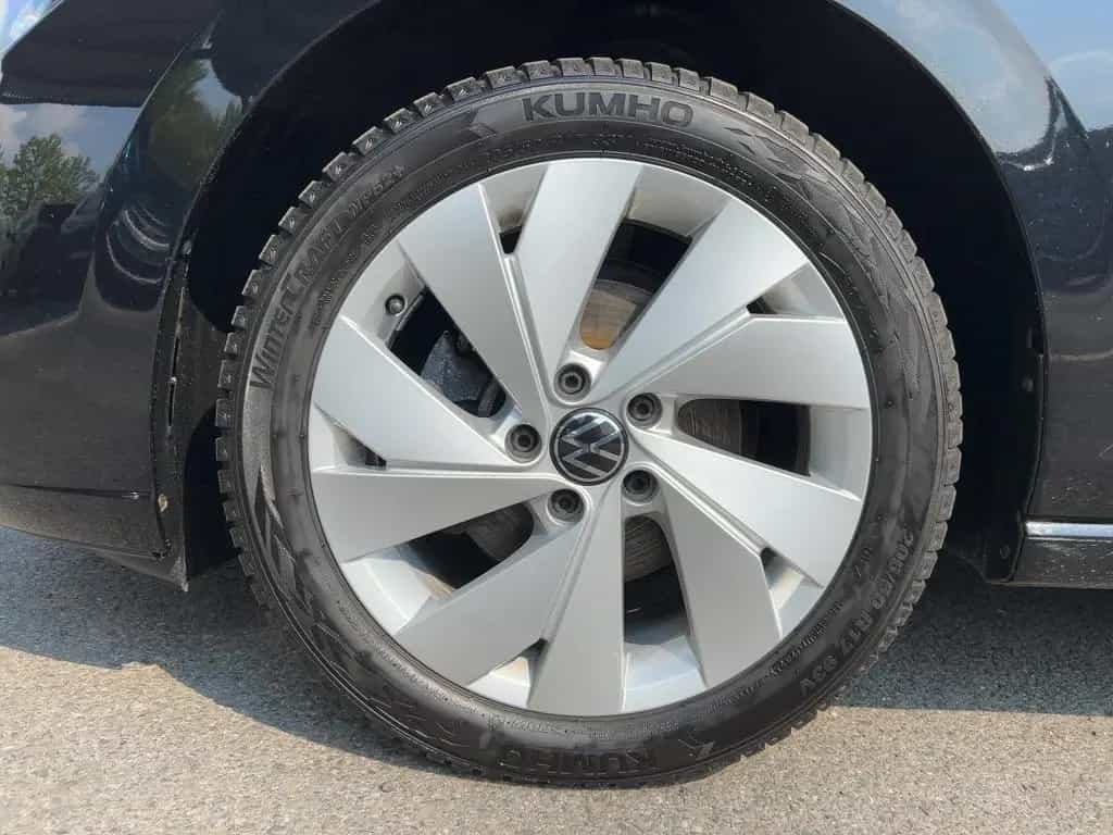 Volkswagen Golf VIII Life 1.0 TSI APP+VIRT+ACC+NAVI+SHZ+PDC 09/2020-photo-11
