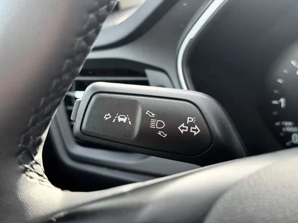Ford Focus Turnier COOL & CONNECT*NAVI*SITZHEIZ+LENKR 06/2021-photo-17