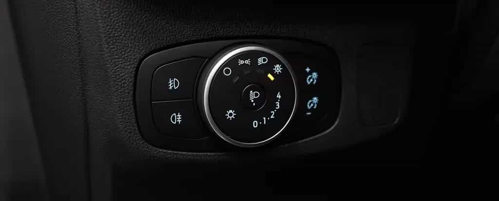 Ford Focus Turnier COOL & CONNECT*NAVI*SITZHEIZ+LENKR 06/2021-photo-22