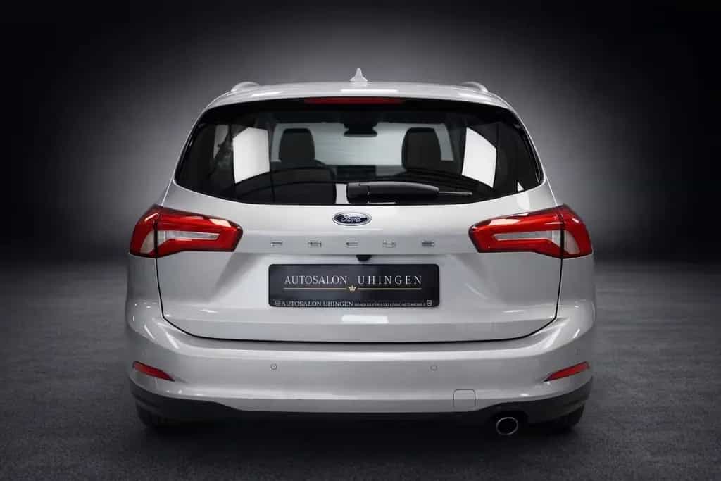 Ford Focus Turnier COOL & CONNECT*NAVI*SITZHEIZ+LENKR 06/2021-photo-6