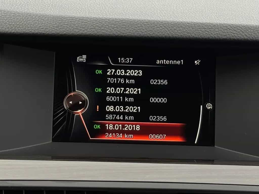 BMW 5 Series 520d xDrive*LUXURY LINE*GARANTIE*KAMERA* 01/2017-photo-25