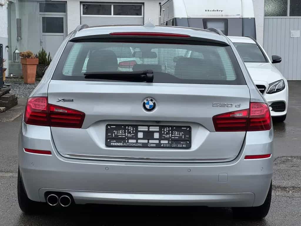 BMW 5 Series 520d xDrive*LUXURY LINE*GARANTIE*KAMERA* 01/2017-photo-6