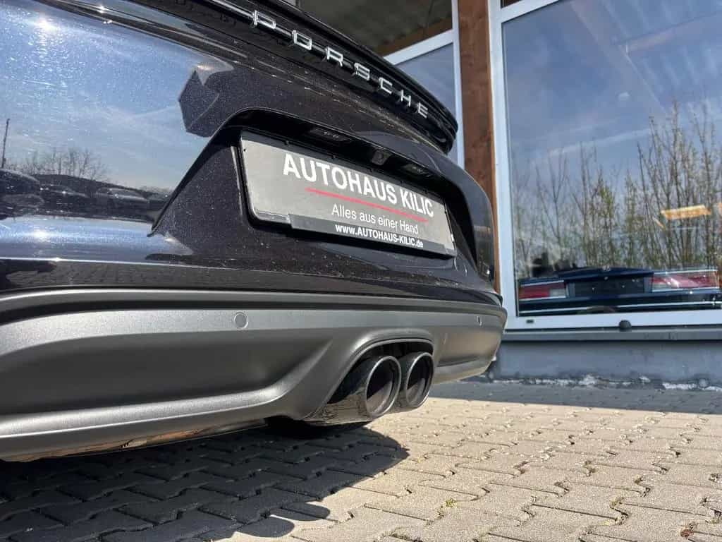 Porsche Boxster 718 BRD PDK Sport Chrono Bose R-Cam 10/2016-photo-19