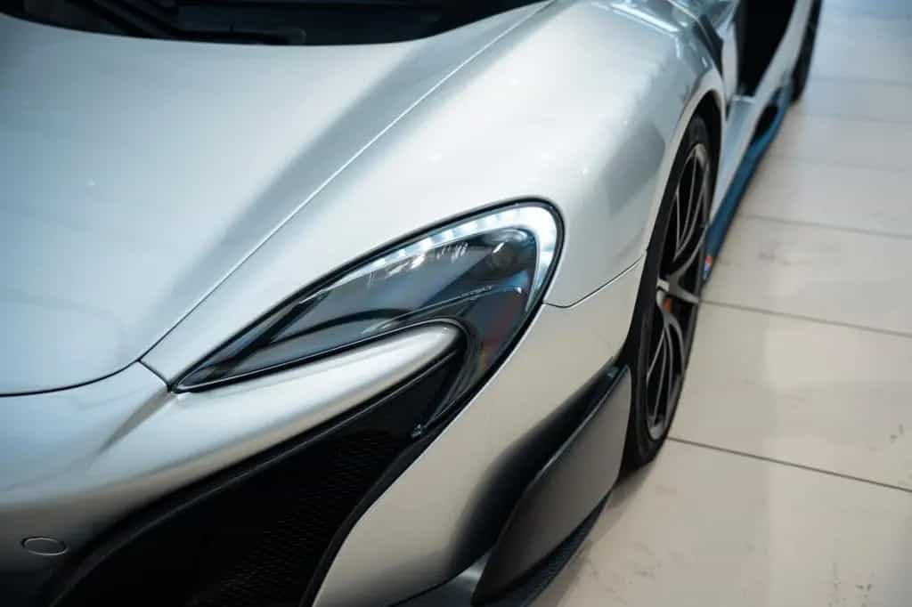 McLaren 675LT 05/2016-photo-12