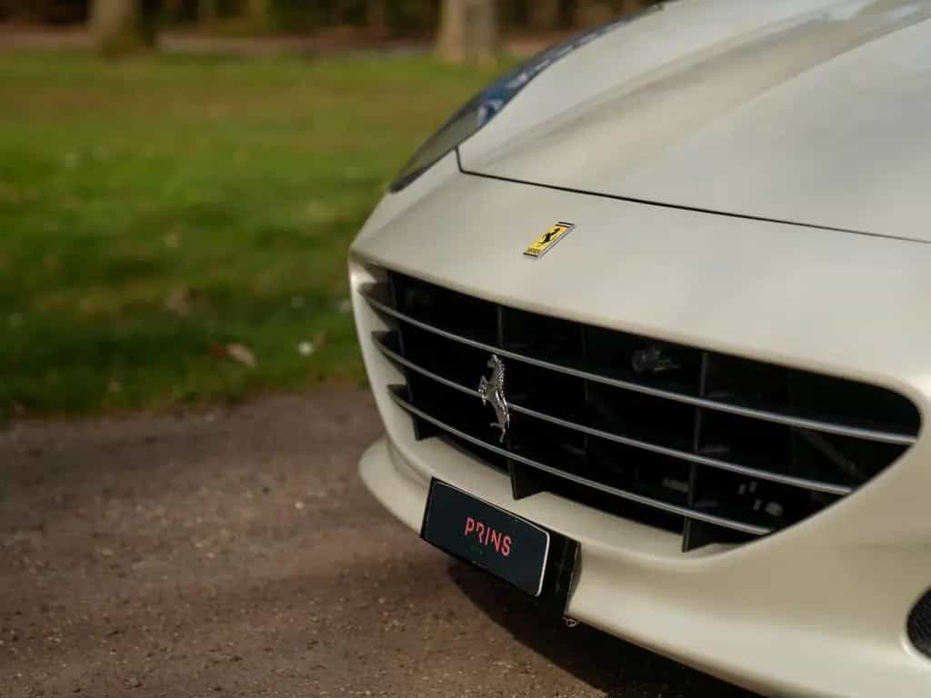 Ferrari California 3.9 T HELE | Atelier Car | Bianco Ita 03/2015-photo-17