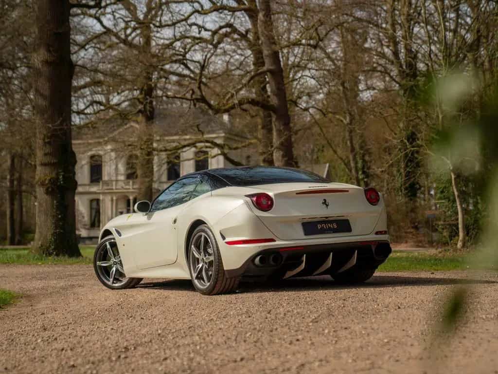 Ferrari California 3.9 T HELE | Atelier Car | Bianco Ita 03/2015-photo-24