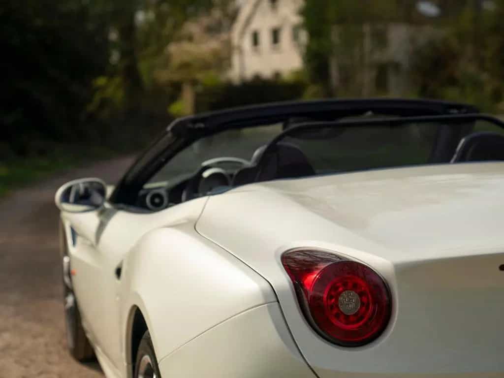 Ferrari California 3.9 T HELE | Atelier Car | Bianco Ita 03/2015-photo-27