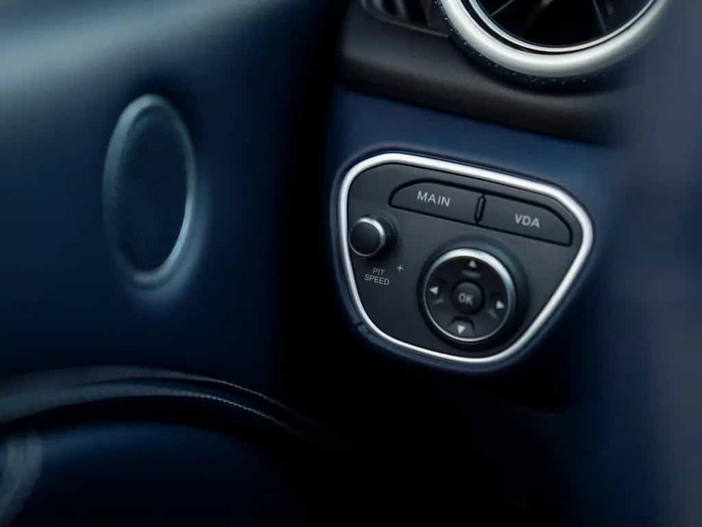 Ferrari California 3.9 T HELE | Atelier Car | Bianco Ita 03/2015-photo-42