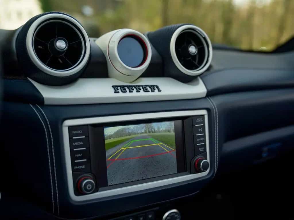 Ferrari California 3.9 T HELE | Atelier Car | Bianco Ita 03/2015-photo-44