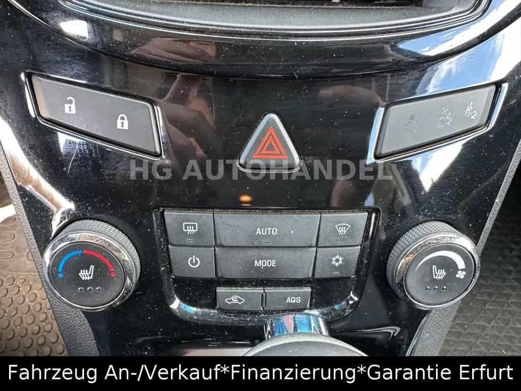 Chevrolet Orlando LTZ 109.000/Automat./Navi/AHK 05/2012-photo-22