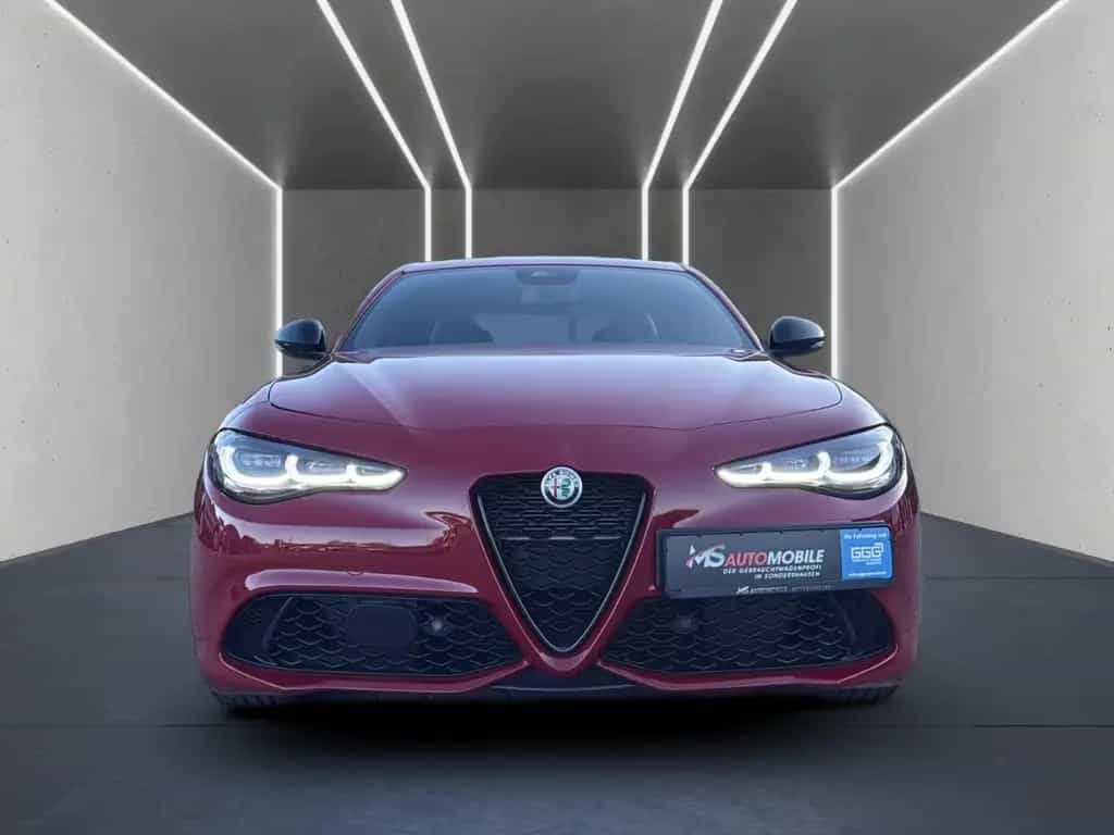 Alfa Romeo Giulia Veloce Q4+MATRIX-LED+ACC+1.HAND+KAMERA 01/2024-photo-1