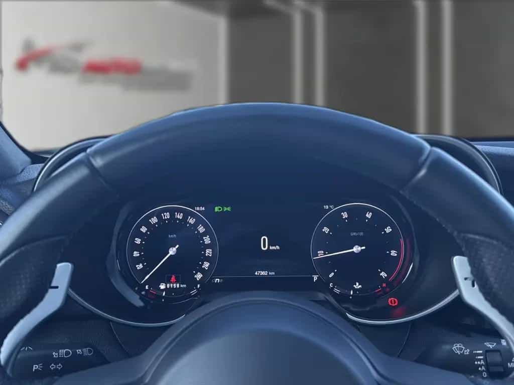 Alfa Romeo Giulia Veloce Q4+MATRIX-LED+ACC+1.HAND+KAMERA 01/2024-photo-12