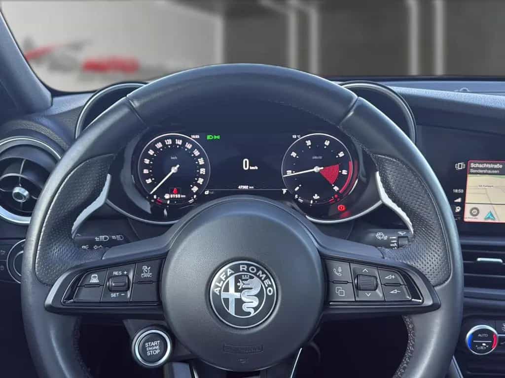 Alfa Romeo Giulia Veloce Q4+MATRIX-LED+ACC+1.HAND+KAMERA 01/2024-photo-18