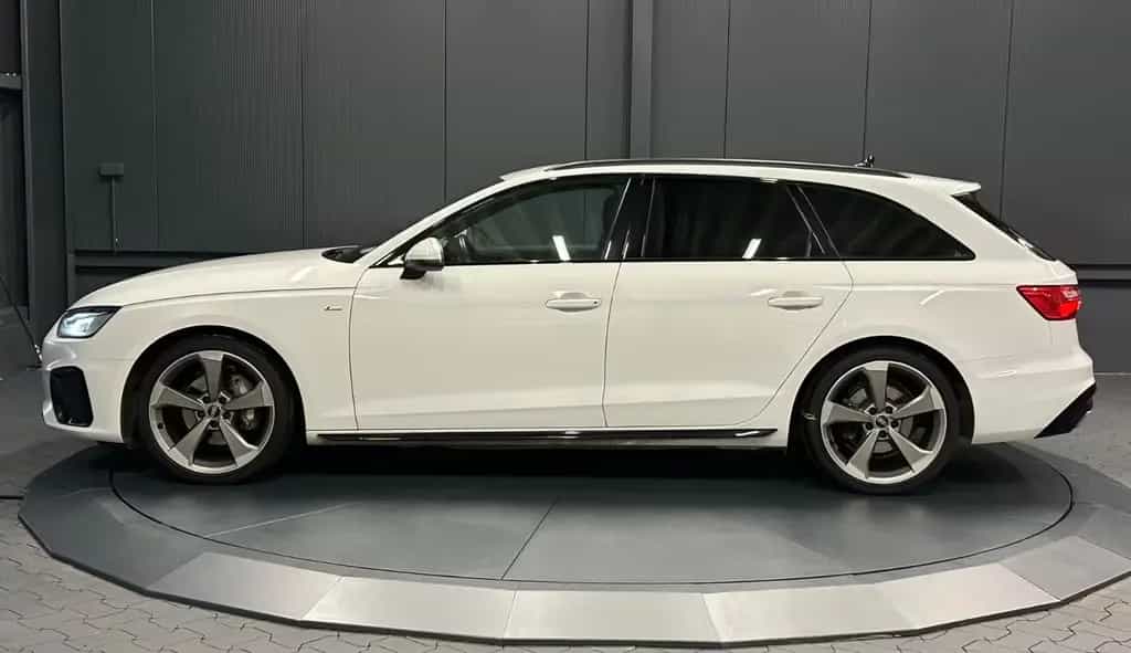 Audi A4 Avant 40 TDI S-Line Competition*19Zoll*Optik 11/2022-photo-1
