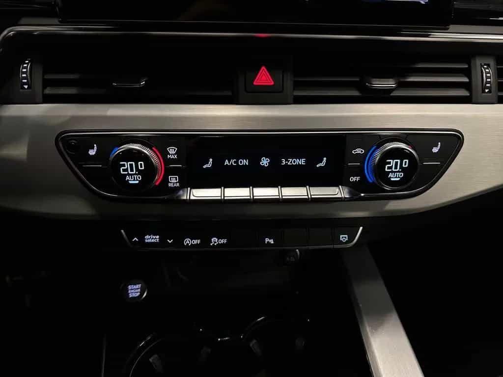 Audi A4 Avant 40 TDI S-Line Competition*19Zoll*Optik 11/2022-photo-19