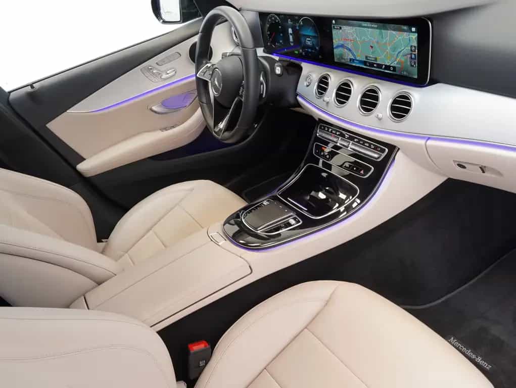 Mercedes-Benz E-Class d Avantgarde NIGHT/WIDESCREEN/AHK 03/2023-photo-13
