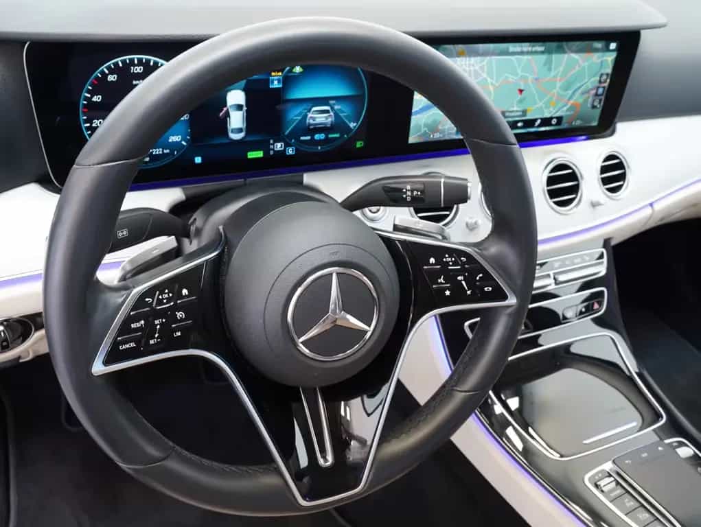 Mercedes-Benz E-Class d Avantgarde NIGHT/WIDESCREEN/AHK 03/2023-photo-6