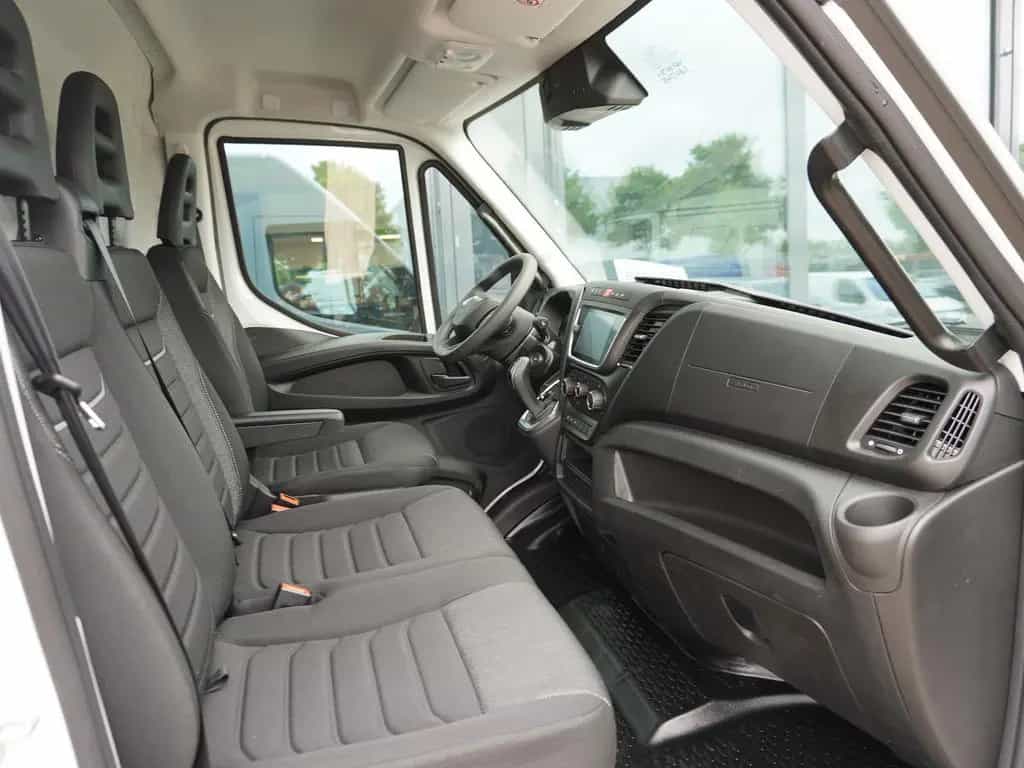Iveco Other Daily 35S16 3.0 L Automatik / 3,5t Anhängelast null-photo-8