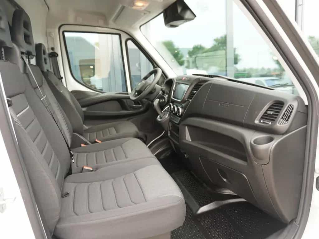 Iveco Other Daily 35S16 3.0 L Automatik / 4,68 m Ladelänge null-photo-4